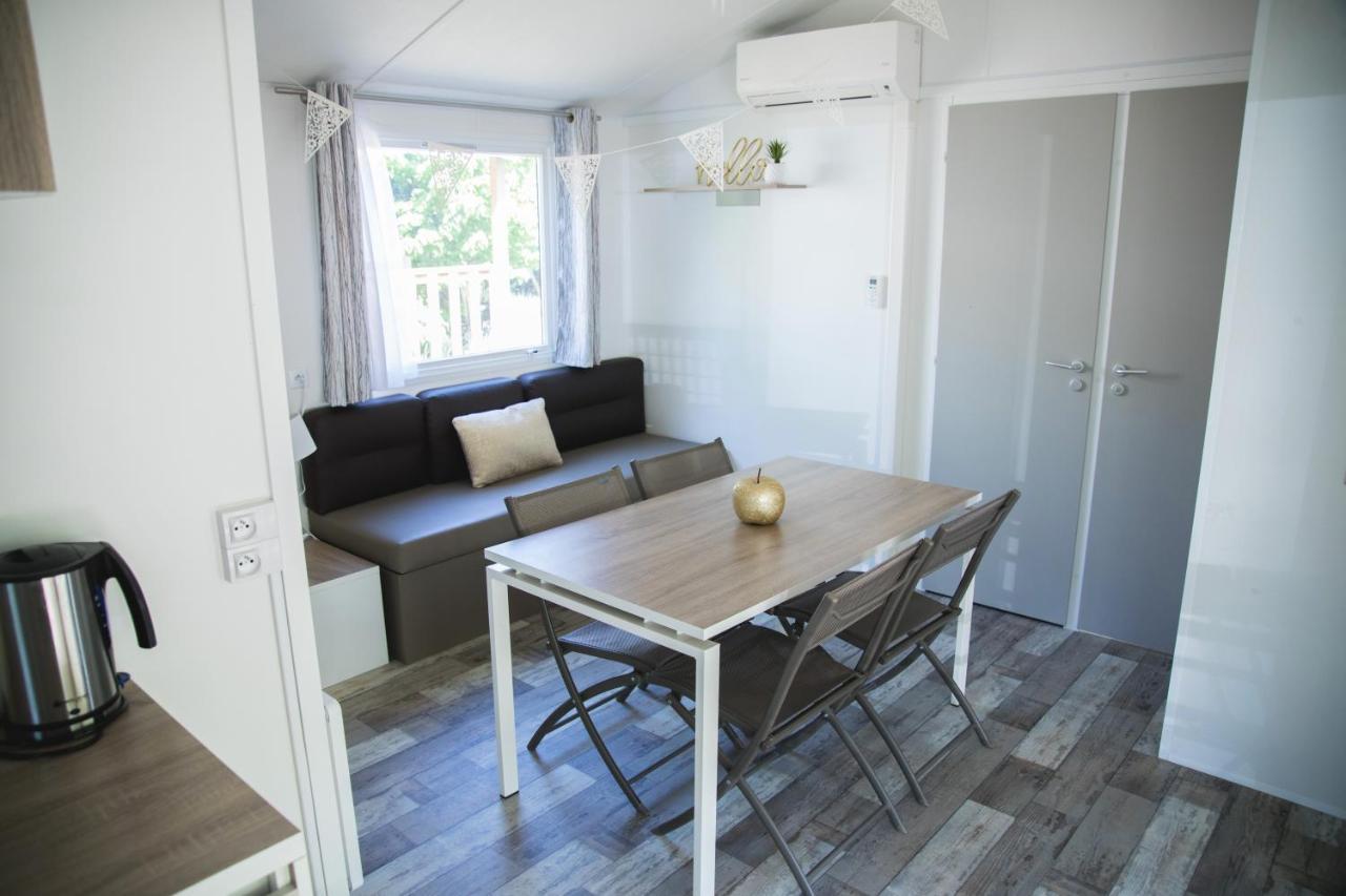 Medrose Camping 호텔 Saint-Thomé 외부 사진