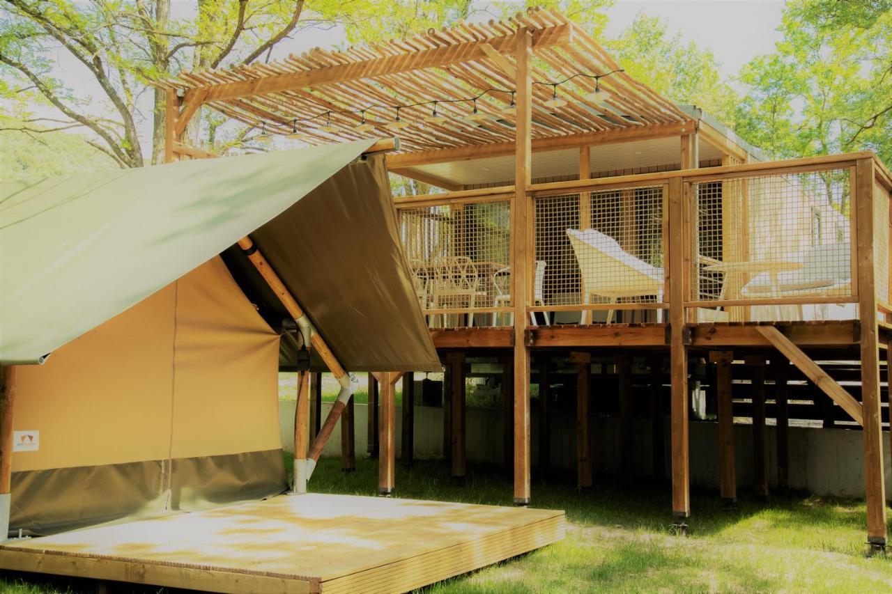 Medrose Camping 호텔 Saint-Thomé 외부 사진